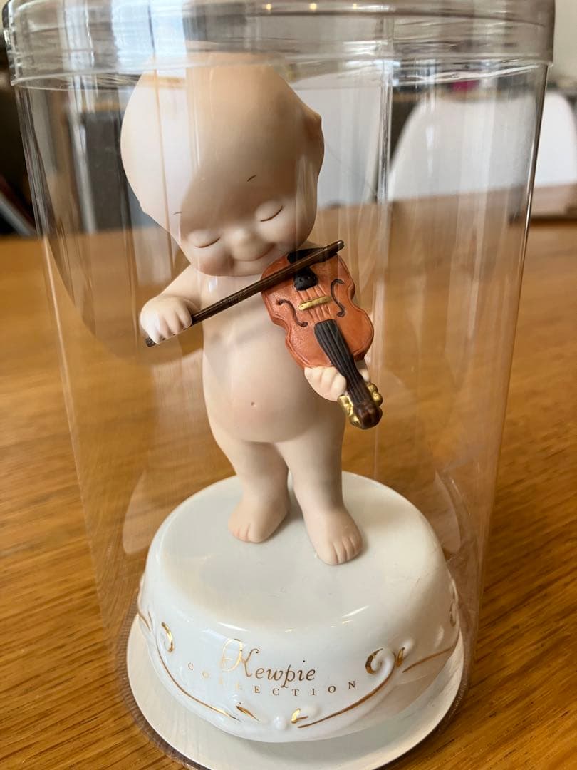 セキグチキューピー バイオリン フィギュア　オルゴール