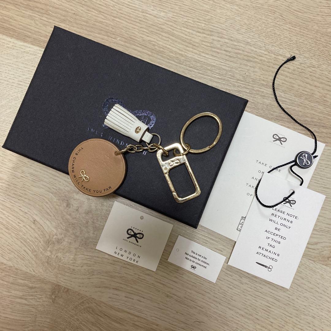 【極美品】レア　アニヤハインドマーチ　フリンジ付きキーリング　キーホルダー