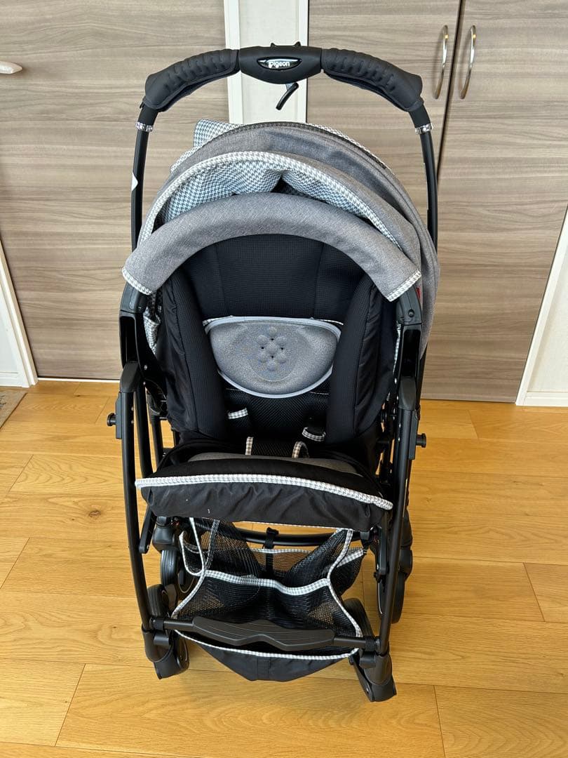 【美品】ピジョンA型ベビーカー ランフィ (Runfee RA8) グレー