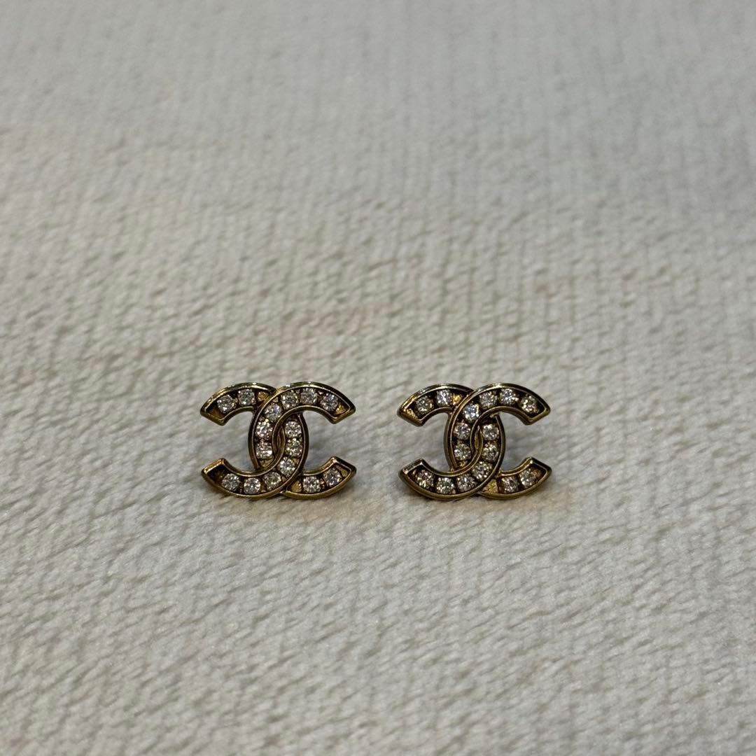 CHANEL（シャネル） ピアス ゴールド