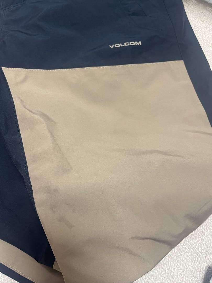 訳あり★VOLCOM GORE-TEX Mサイズ