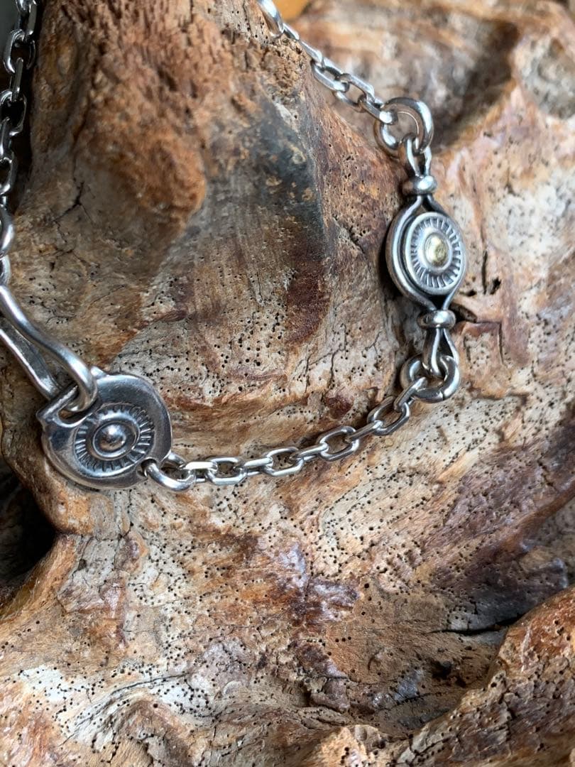 あるじゃん / AG FACTORY Multi charm bracelet