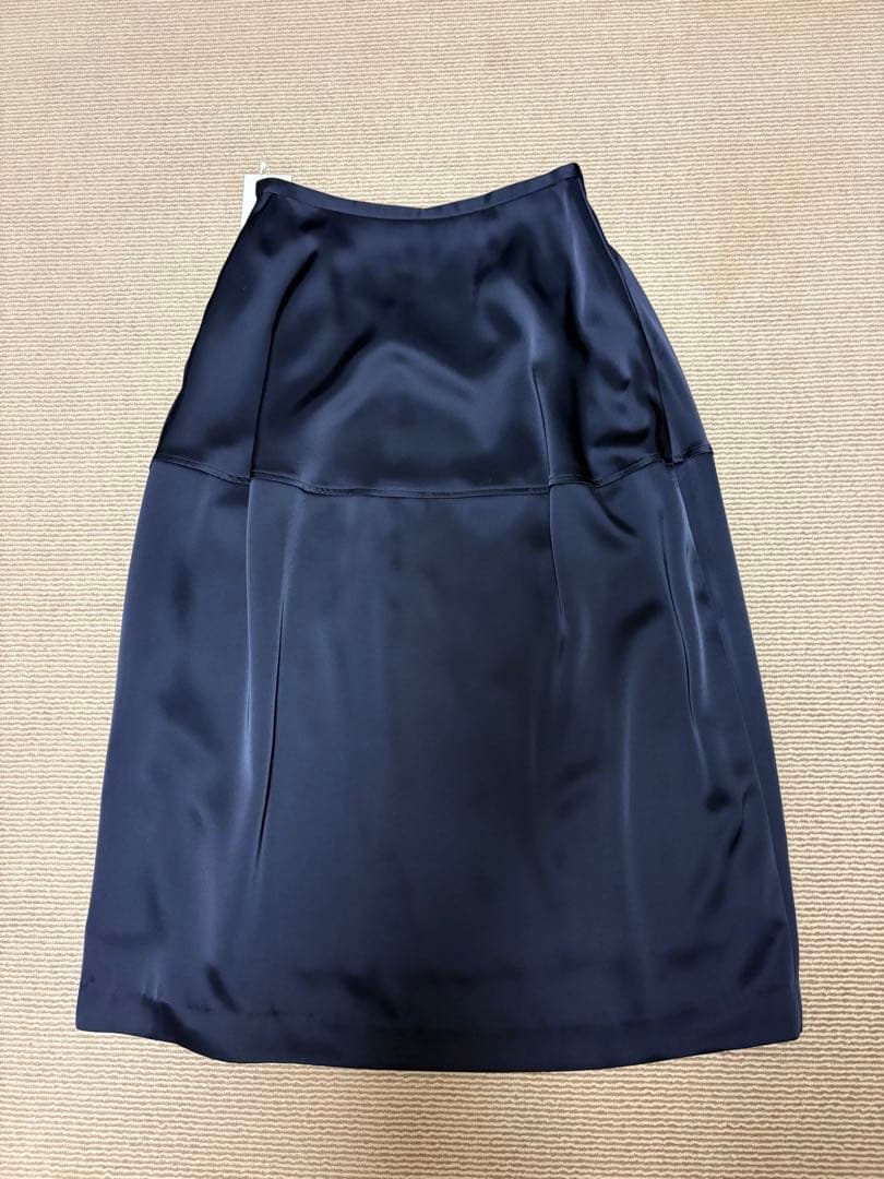 新品未使用　ユナイテッド　アローズ　サテンコクーンスカート　M（38）