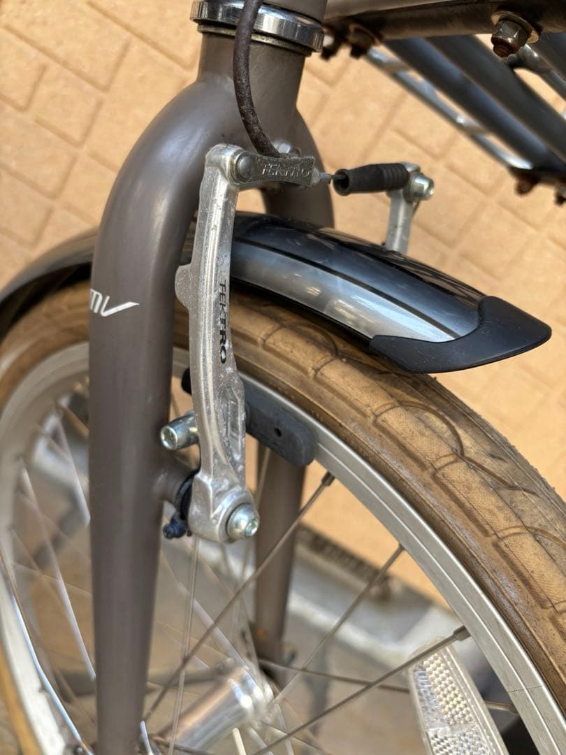 ミニベロ　ルイガノEASEL 7.0 アンティークグレー