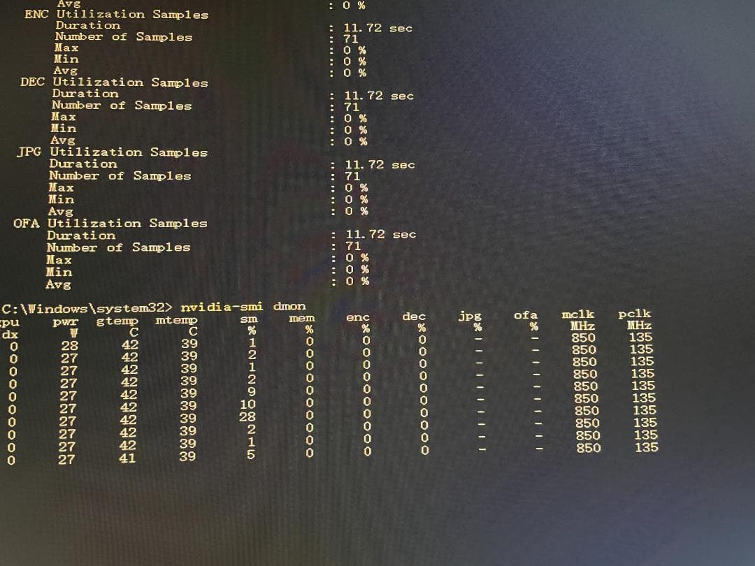 美品NVIDIA TITAN V 12GB HBM2 (V100と同等コア )