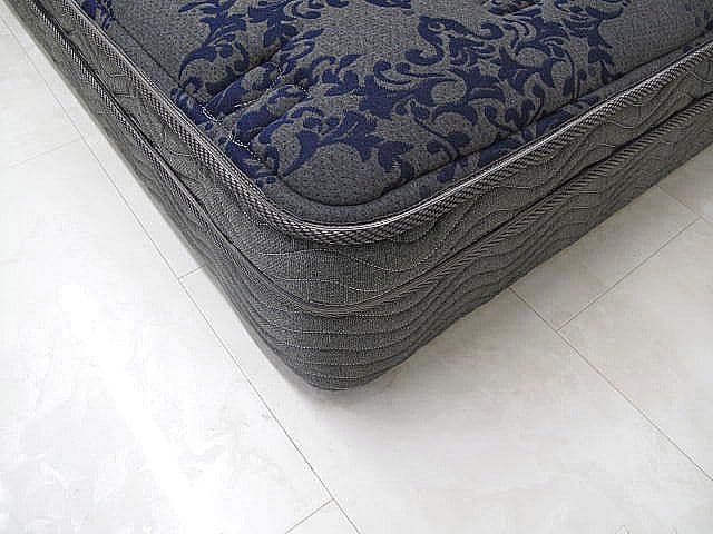 【展示品】シモンズ AB18 ユーロトップセミダブルマットレス セミダブルベッド