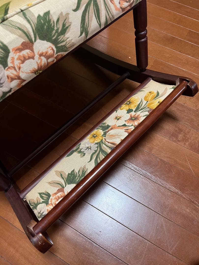 【ワンプライス】【ビンテージ】ロッキングチェア　背もたれクッションダブル付き