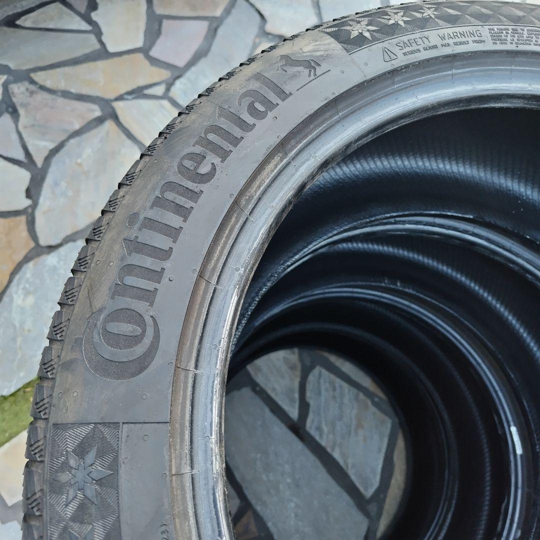 7*3様 235/50R19コンチネンタル！４本セット！スタッドレスタイヤ！バリ
