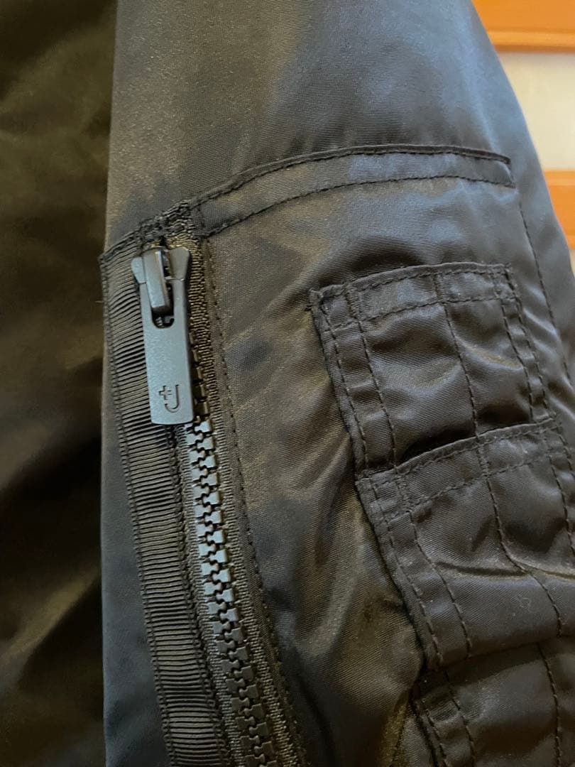 j*様 ユニクロ　+J ハイブリッドダウンオーバーサイズ MA-1 UNIQLO