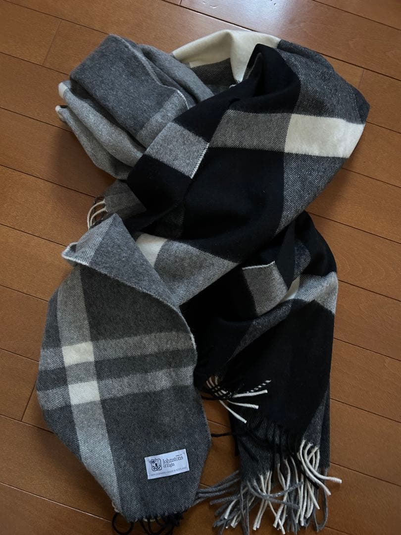 Johnstons of Elgin カシミヤ ストール大判チェック