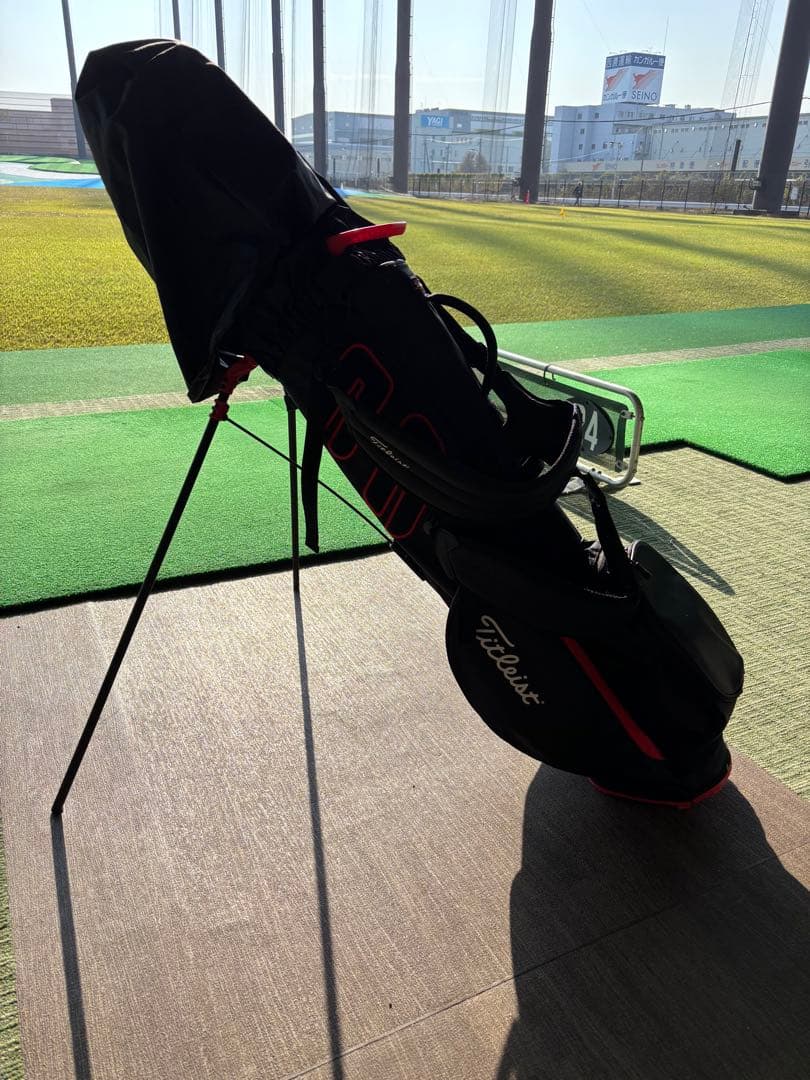 Titleist スタンドバッグ 黒/赤