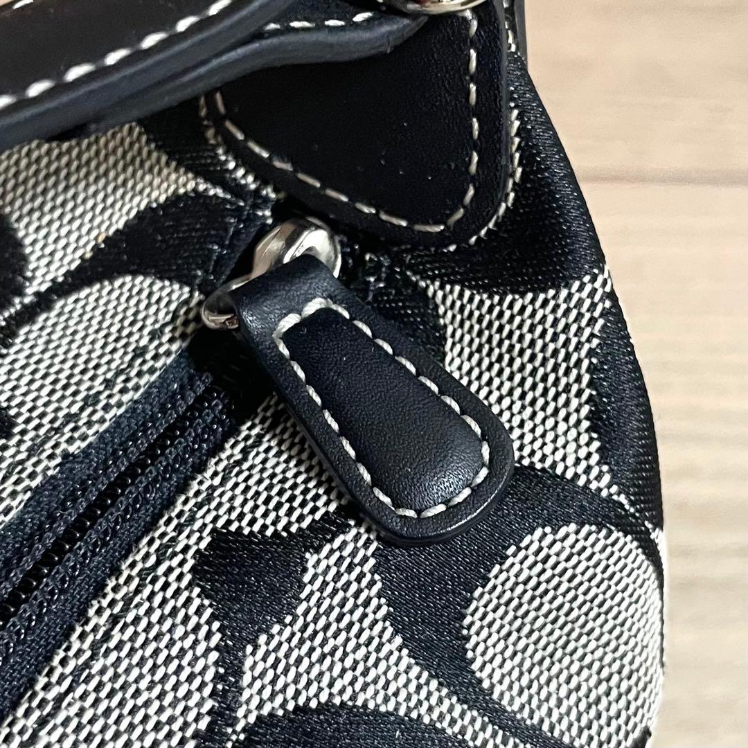 未使用/コーチ　アクセサリーポーチ　シグネチャー　ブラック　キャンバス　レザー