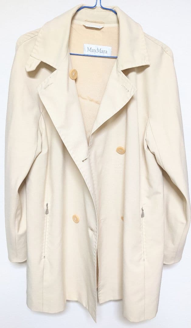 MAX MARA ハーフコートイタリア製　サイズUSA6 白タグ(高級)正規品