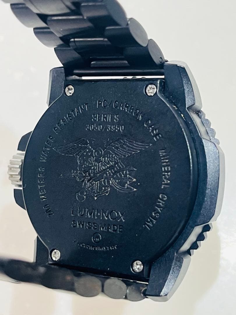 Luminox Series 200 ブラック/グリーン