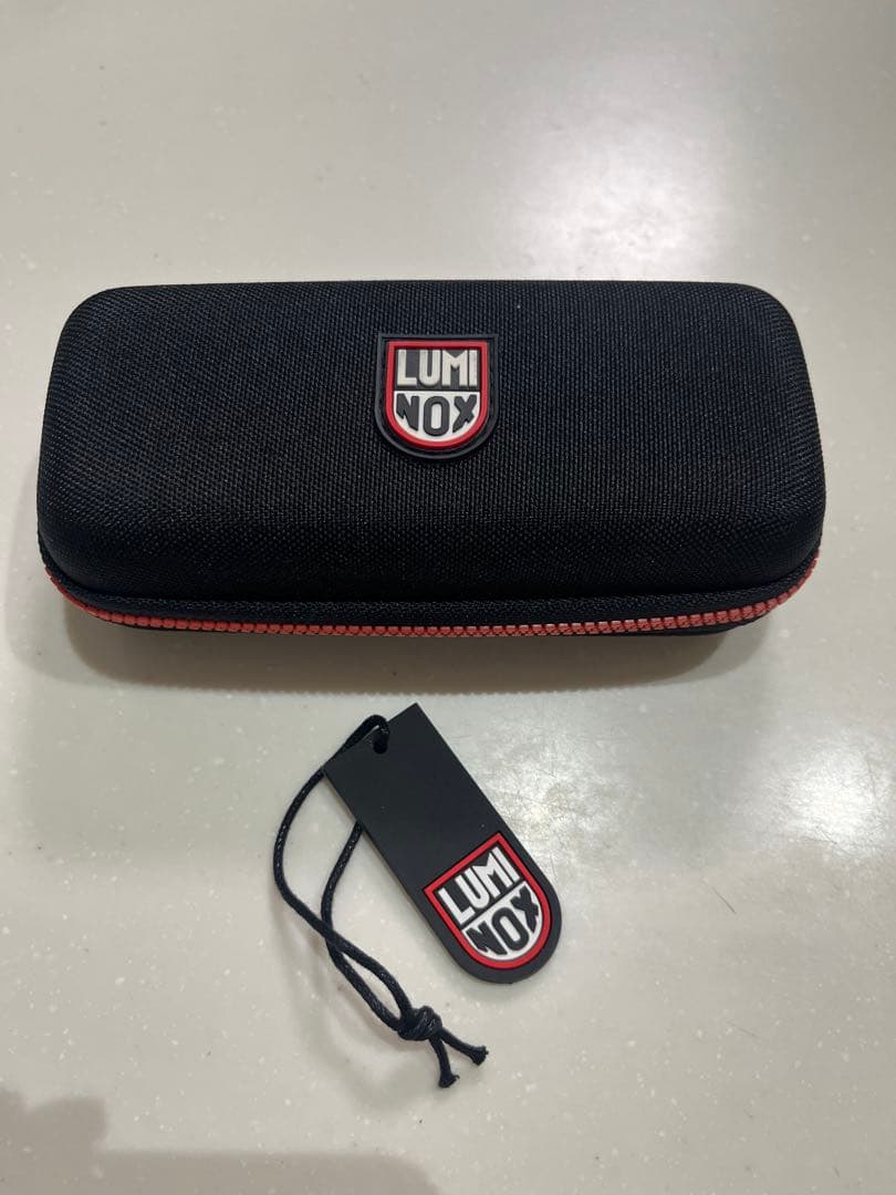 Luminox Series 200 ブラック/グリーン