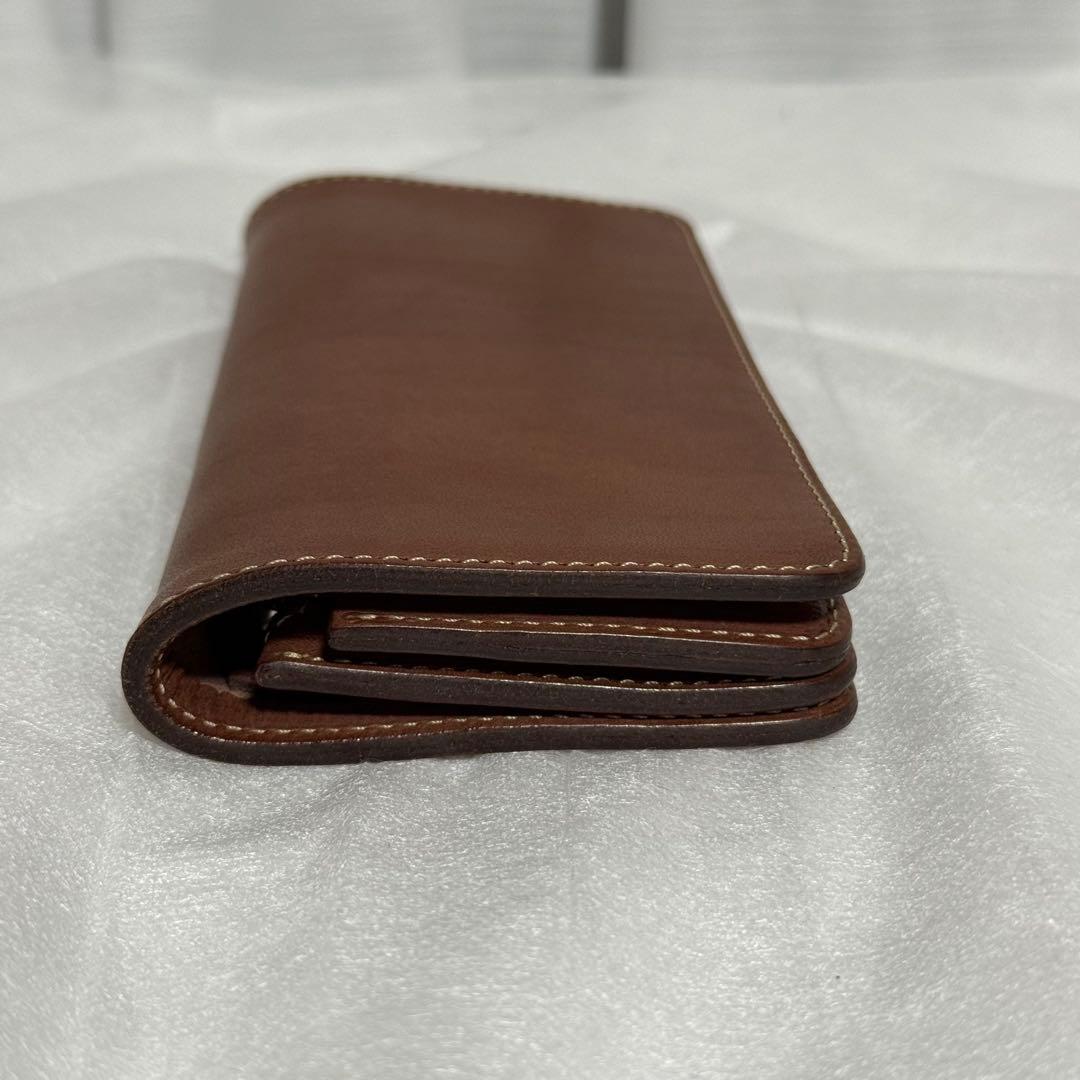 ⭐️未使用⭐️レッドムーン　二つ折り財布　ブラウン　レザー　長財布