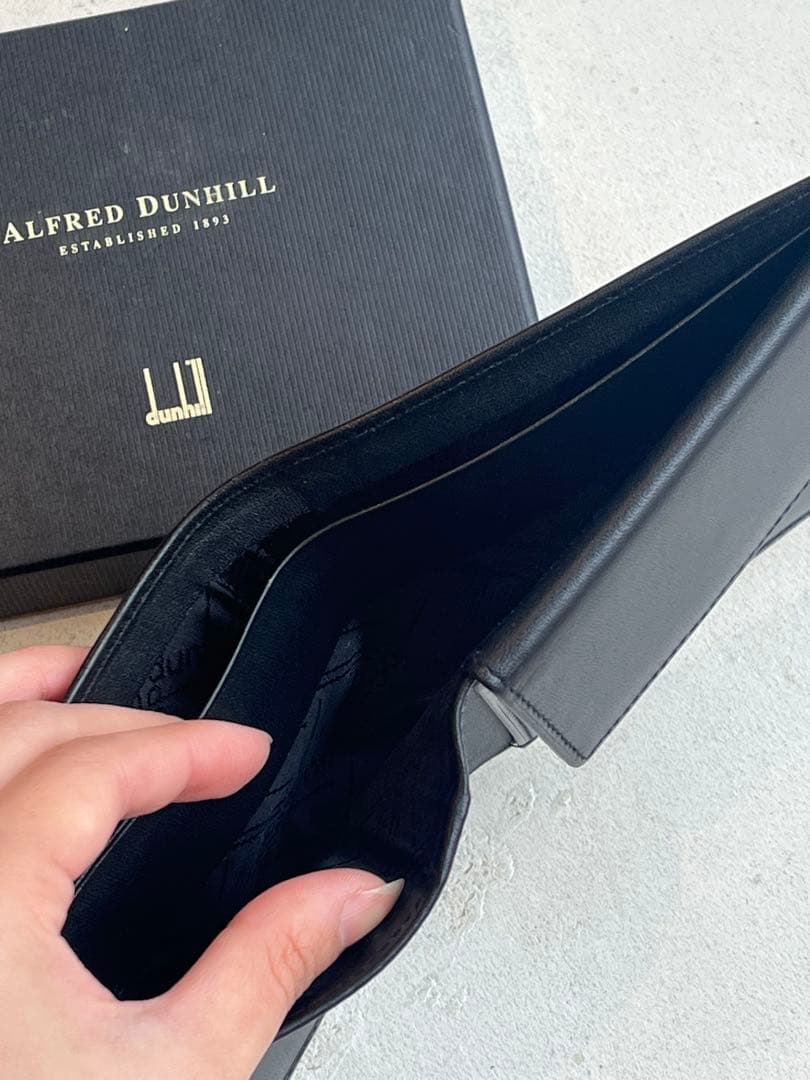 【新品未使用】Alfred Dunhill ブラック 二つ折り財布