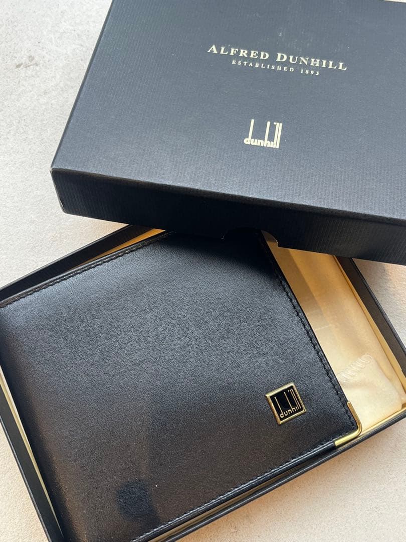 【新品未使用】Alfred Dunhill ブラック 二つ折り財布