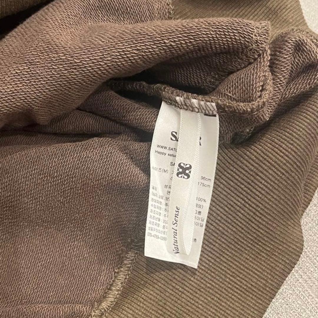 新品 SATURスウェット ブラウン フーディ韓国