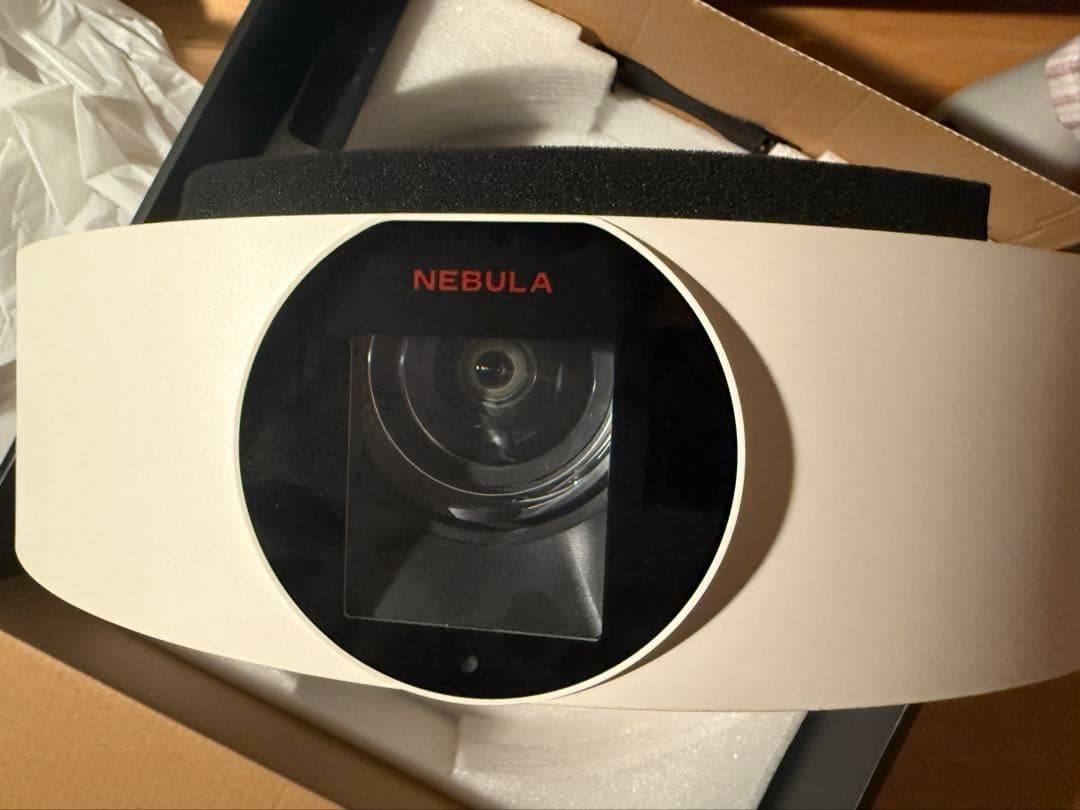 Nebula Nova 天井プロジェクター