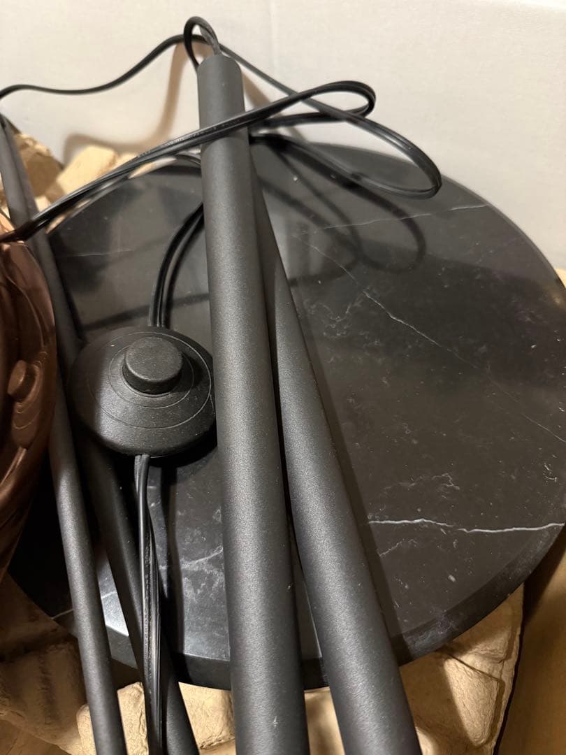 Versanora フロアランプ