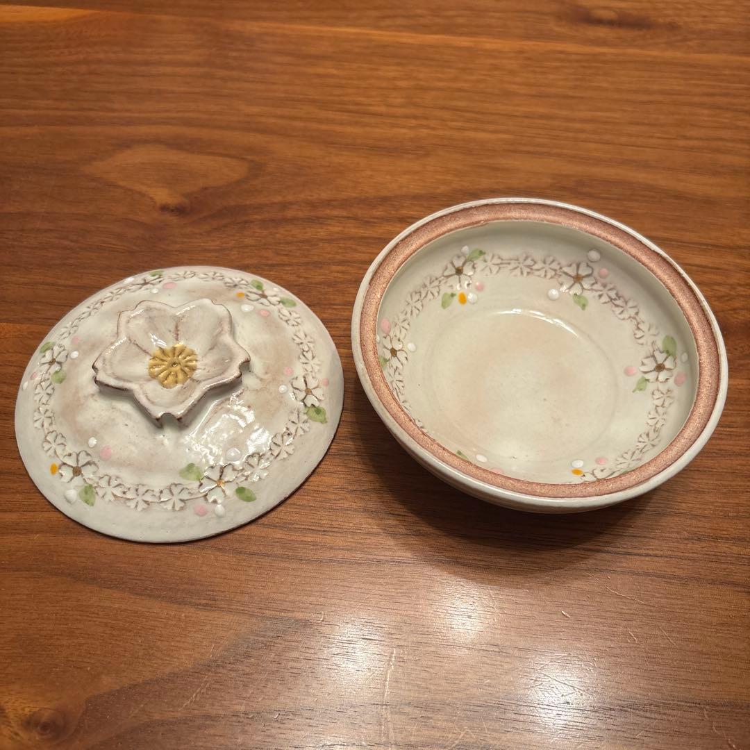 原稔　クリスマスリース茶碗　桜蓋付き容器　2点セット