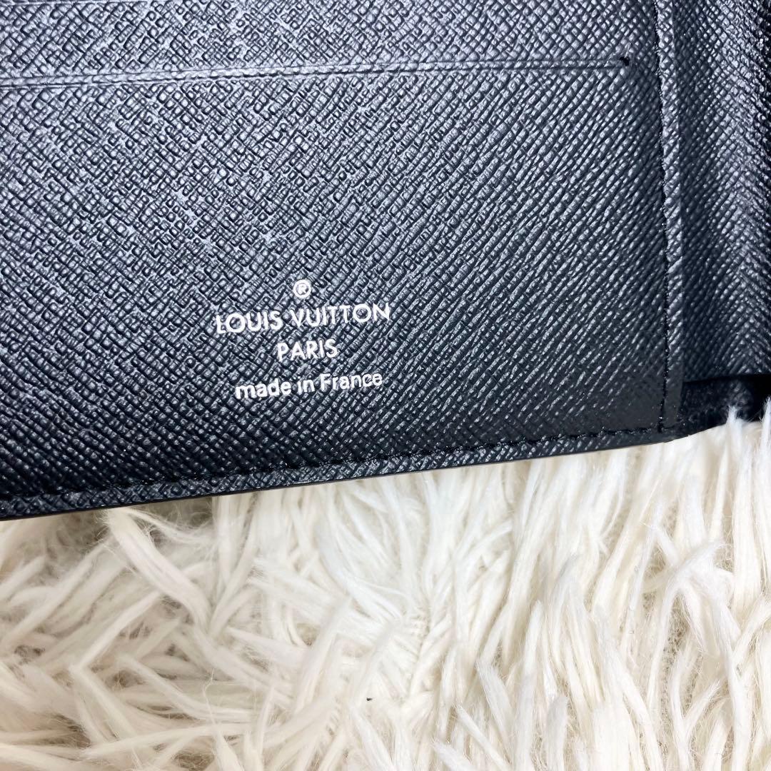 美品 ルイヴィトン M30952 タイガ ポルトフォイユ ミュルティプル