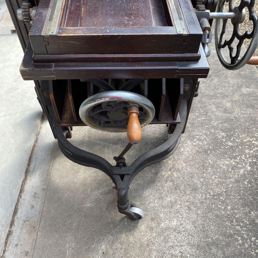 アンティークインテリア家具