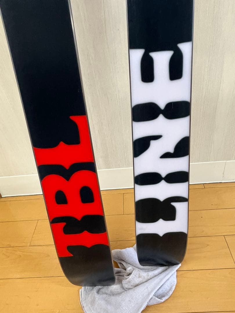 LINE BLEND 2026 スキー 175cm マーカーgriffonX