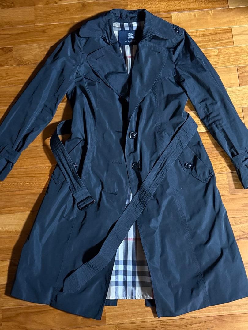 Burberry バーバリーロンドンのトレンチコート