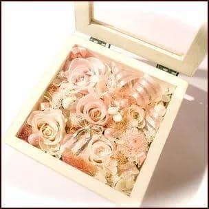 プリザーブドフラワーアンティークリボン アレンジメント ピンク ケース付き♫