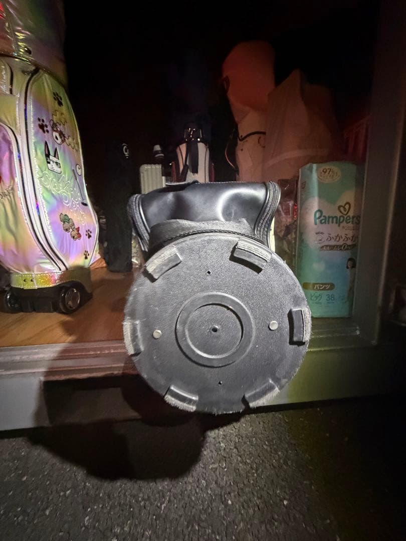 グレーと黒のパターンキャディバッグ