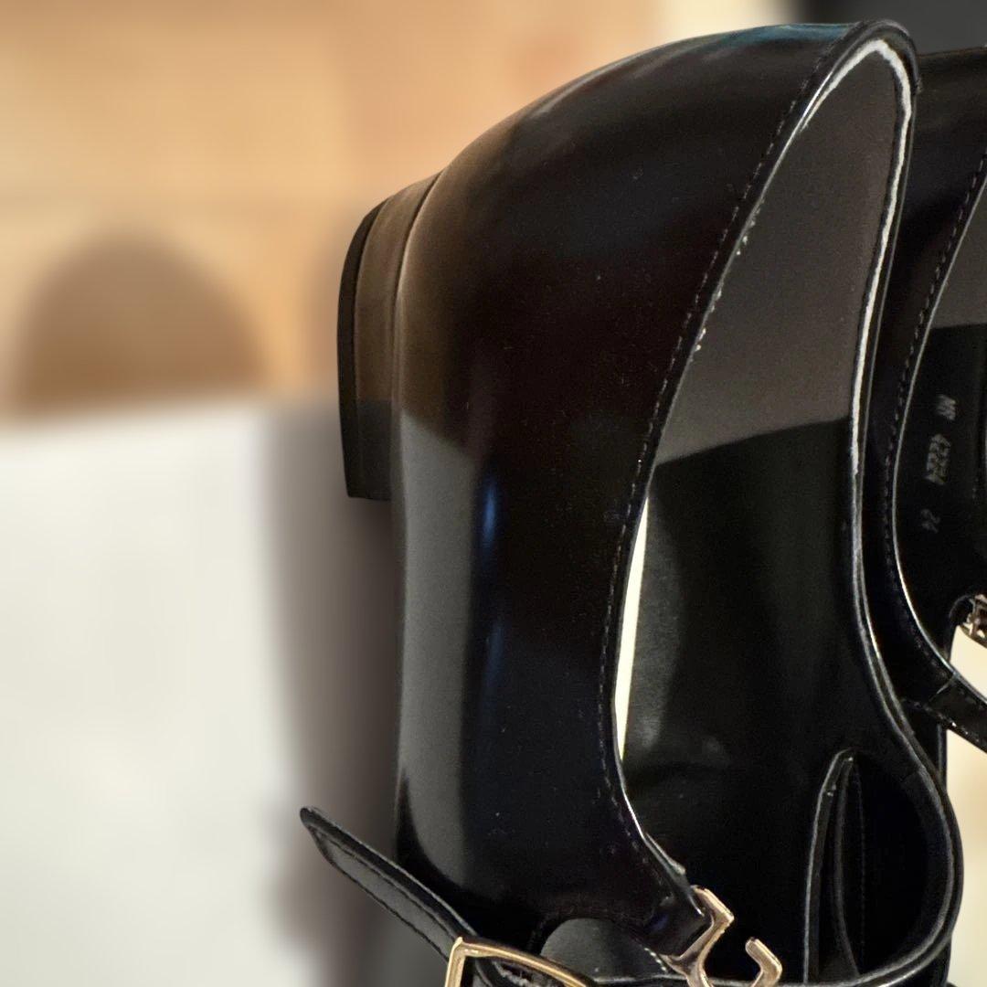 美品　DIANA パンプス　24cm ポインテッドトゥ　フラット　ブラック