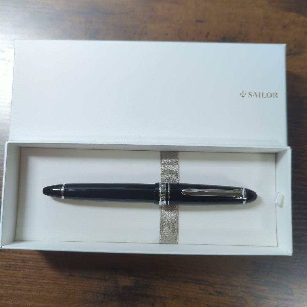 セーラー　14k　万年筆　細字F プロフィットスタンダード 箱、コンバーター付き