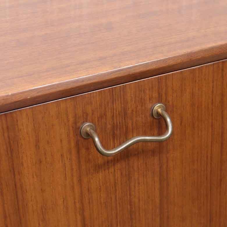 ネイサン NATHAN サイドボード ヴィンテージ イギリス ローキャビネット