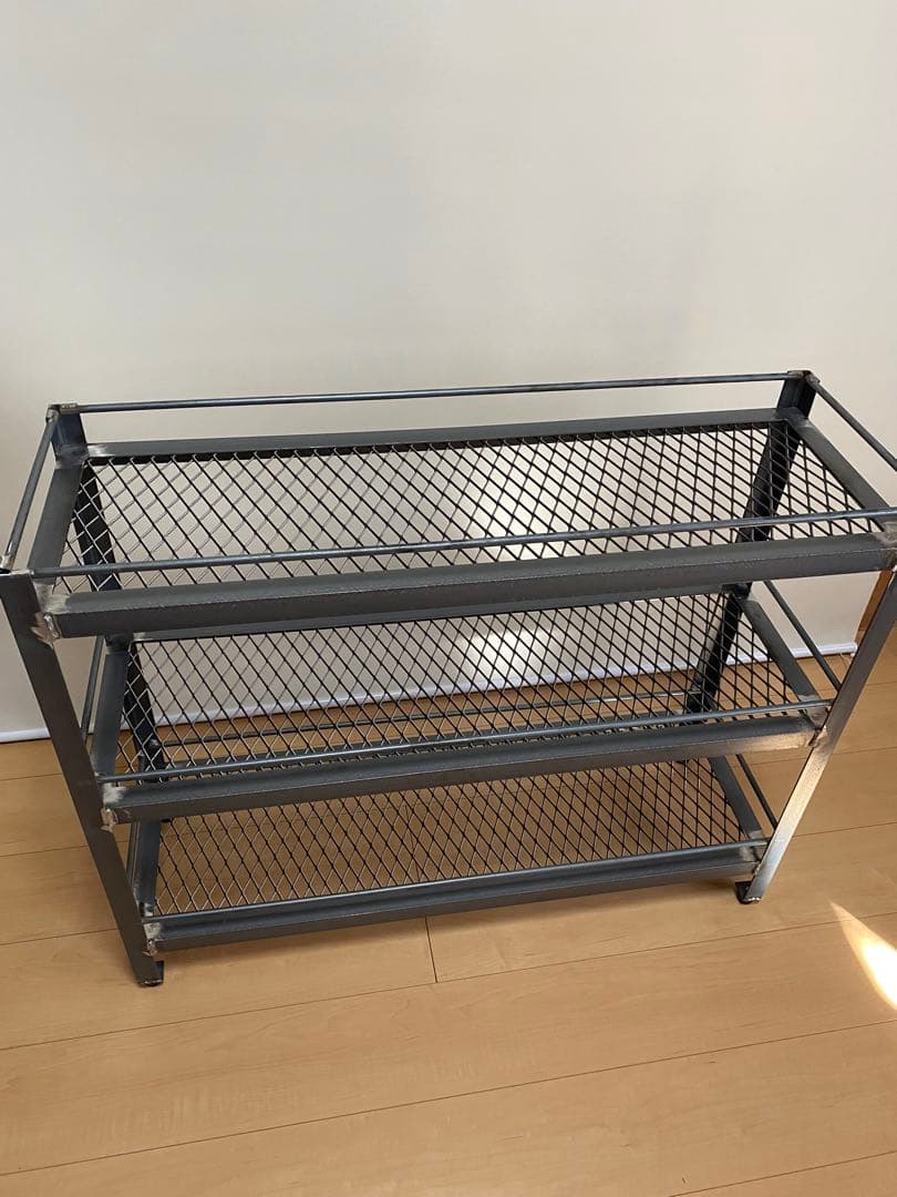 アイアンシェルフ　アイアンラック　インダストリアル 植物棚　アガベ