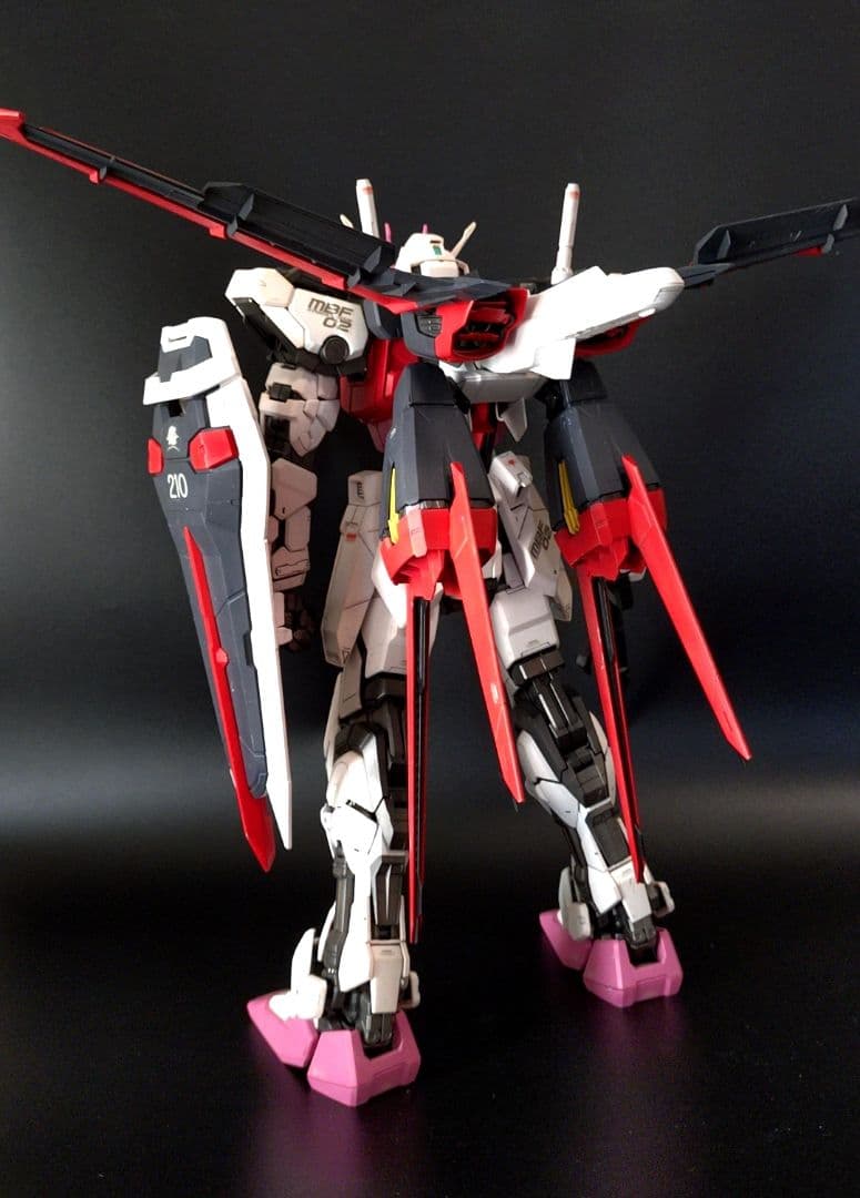 PG ストライクルージュ 全塗装 完成品パーフェクトグレード 1/60 ガンプラ