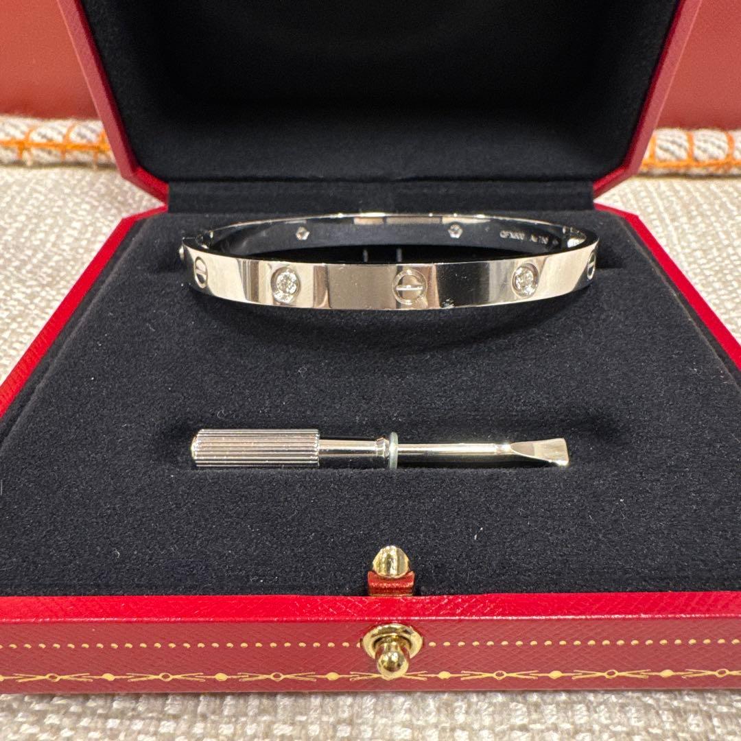 Cartier LOVE ブレスレット クラシックモデル ダイヤモンド4石#19