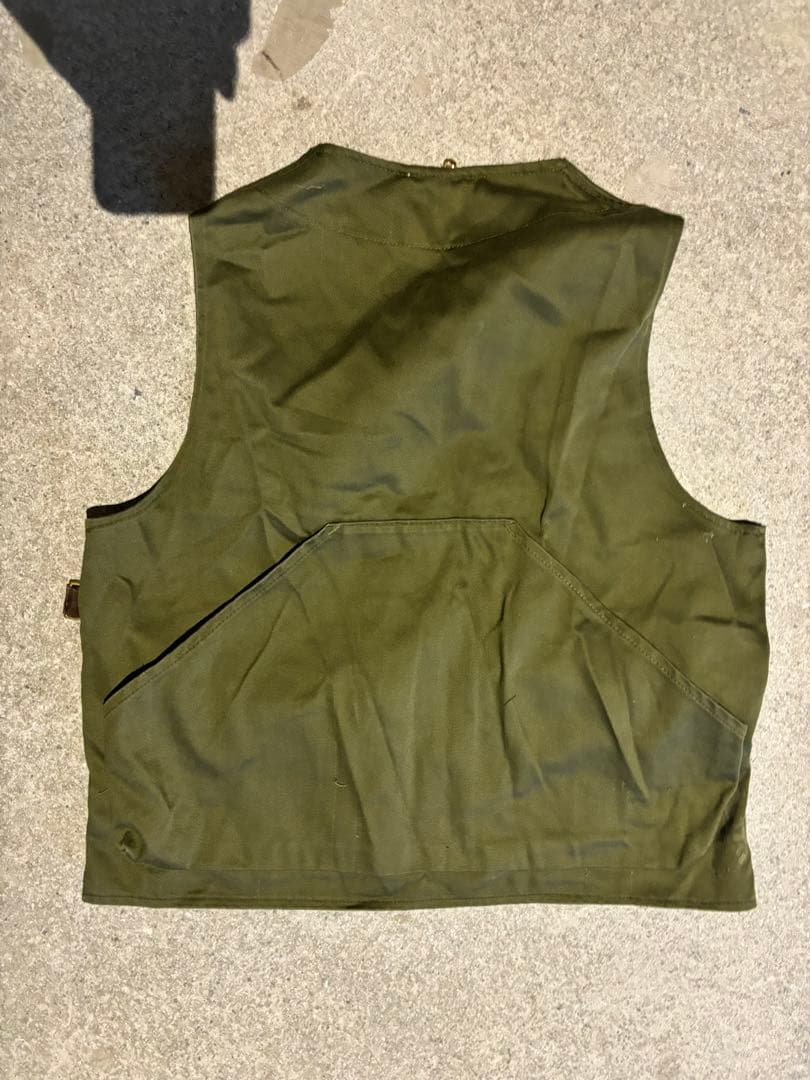 Barbour フィッシングベスト オリーブグリーン