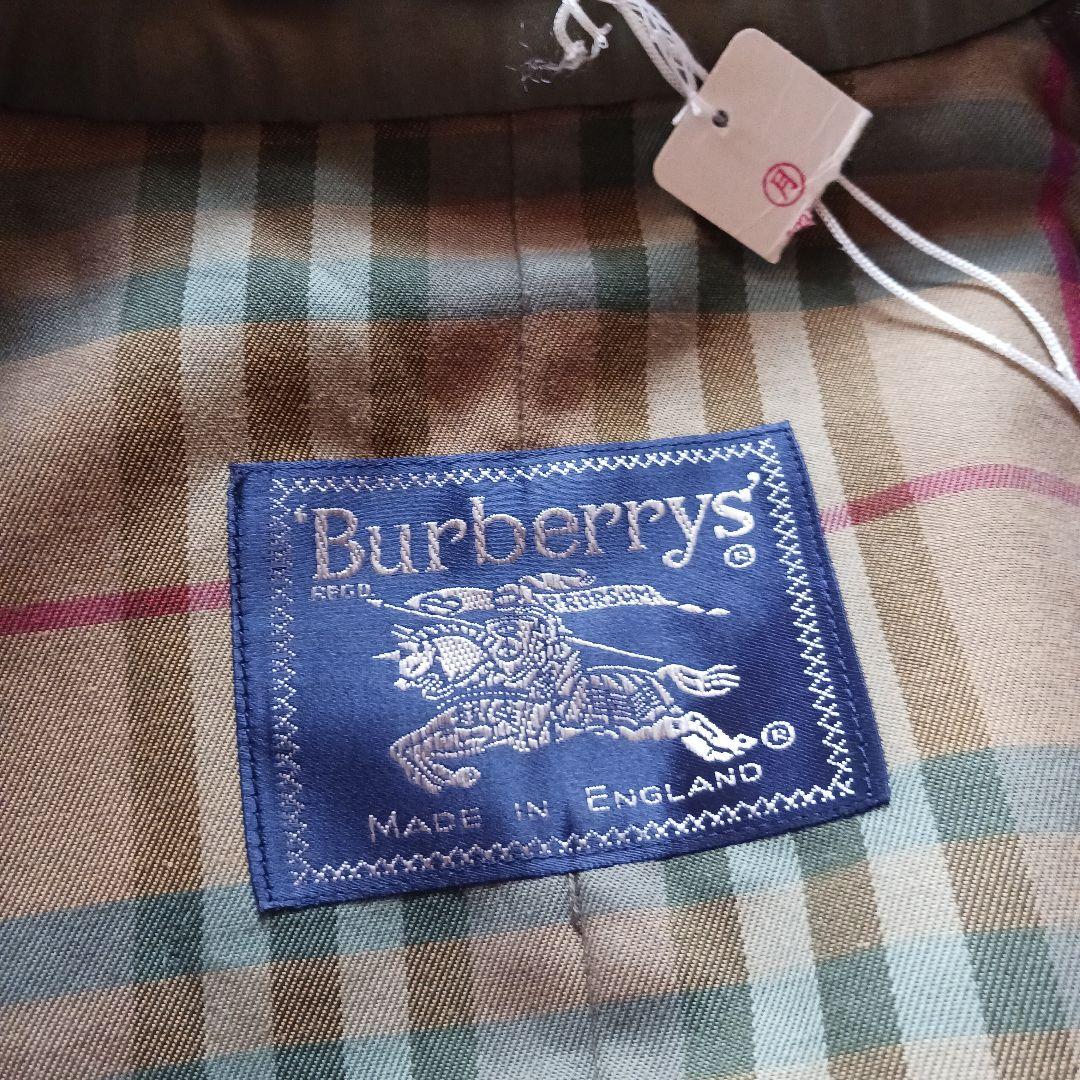 お値下げしました　新品未使用品　BURBERRYS トレンチコート カーキ
