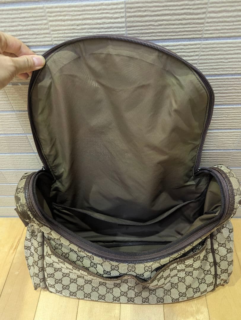 値下げ♪ GUCCI　マザーズバッグ　ショルダーバッグ　GG キャンバス