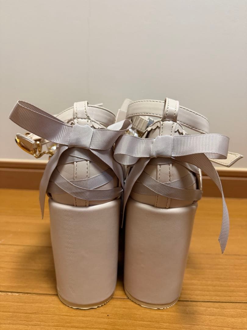 新品未使用品 LIZLISA クロスストラップリボンパンプス ピンク L