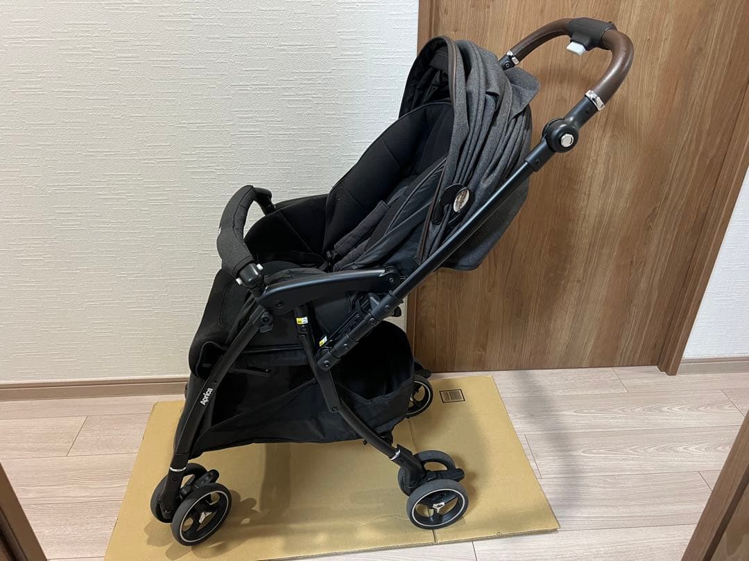 Aprica ラクーナ　クッション　フリー　プラス