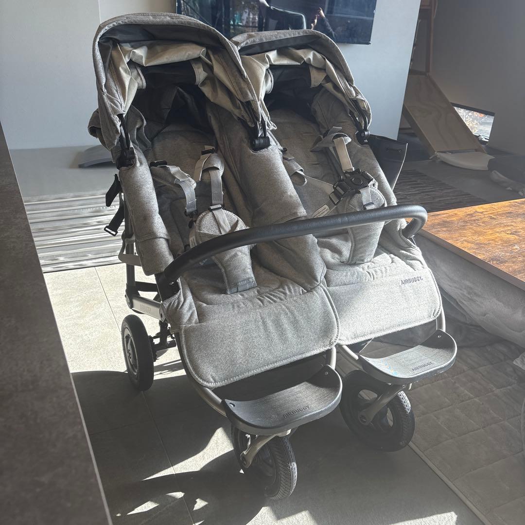 使用回数少、限定カラー。AIRBUGGY ココダブルEX フロムバース