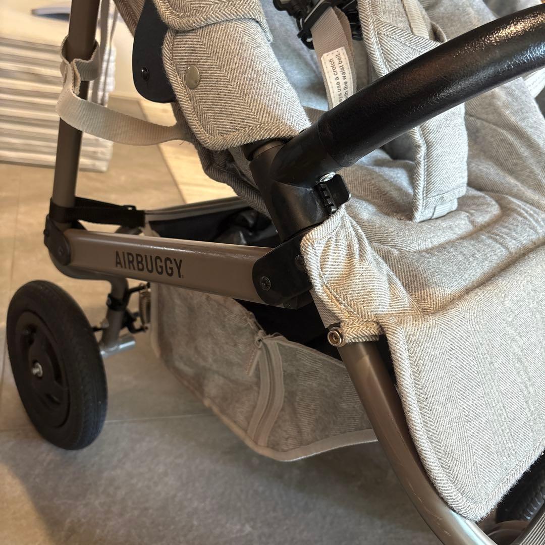 使用回数少、限定カラー。AIRBUGGY ココダブルEX フロムバース