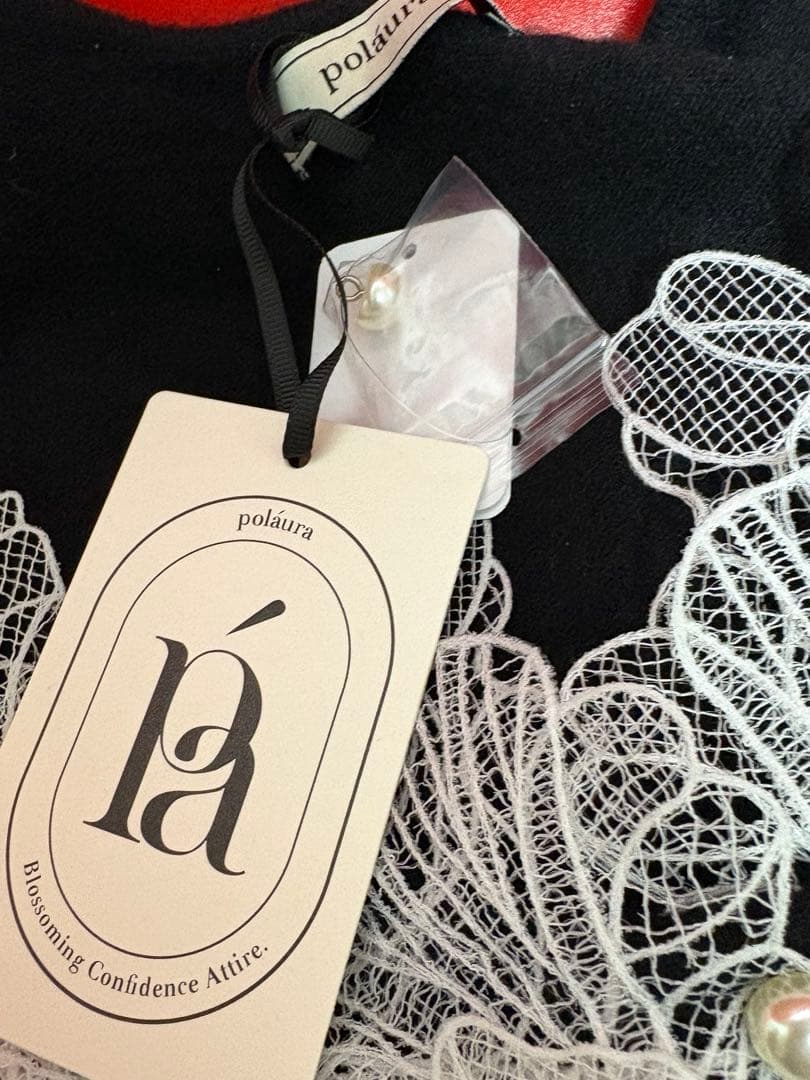 ポローラ レースフリルカーディガン