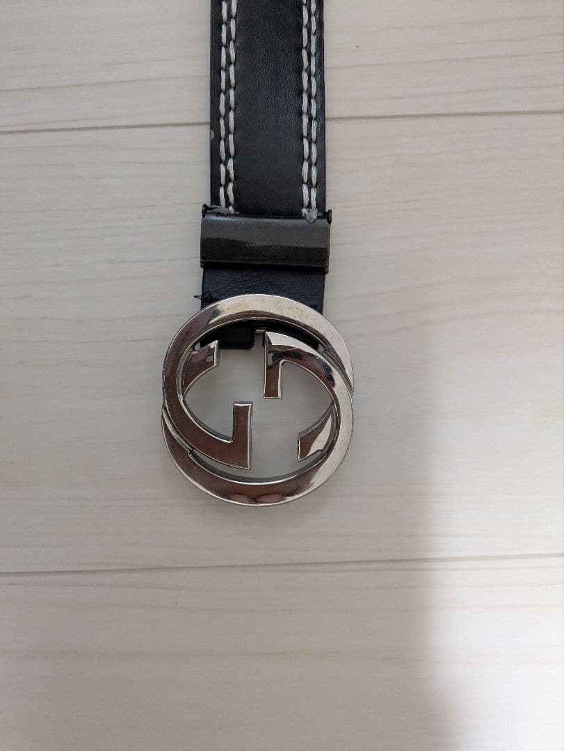 【値下げ】Gucci 黒レザーベルト GGロゴ