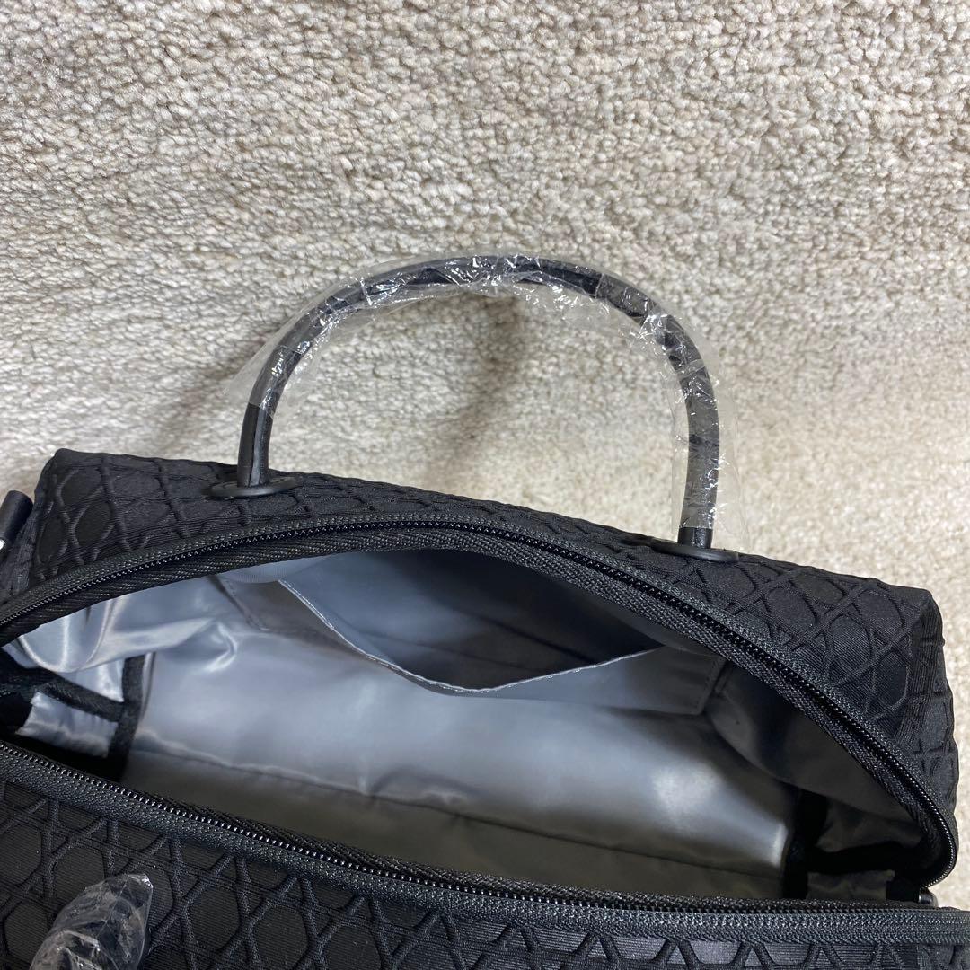 未使用 LAQUOH 【撥水加工】篭目柄エンボスボンディングミニボストン