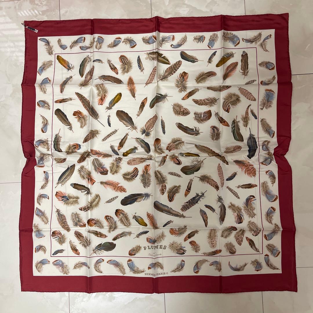 エルメス PLUMES シルクスカーフ