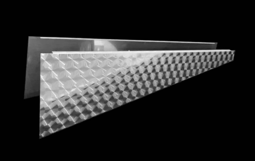 日野 17プロフィア/17レンジャー ウインドウパネルステンレス ウロコ柄